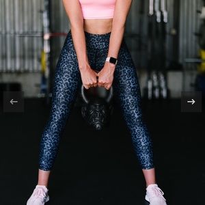 ZYIA Stone Leopard Legggings